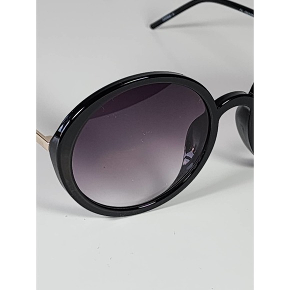 Foster Grant Full Round Black & Gold Metal Gradient Tint Sunglasses 52432FGX001 - Picture 7 of 11